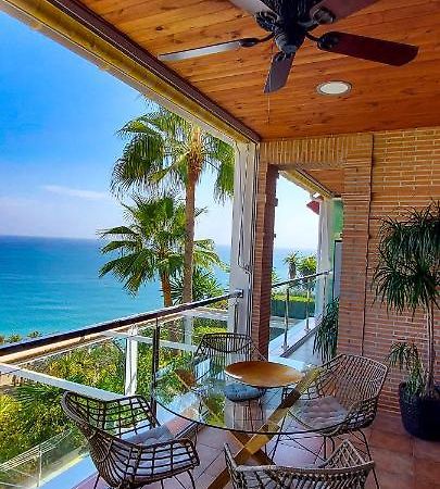 Apartamento Playa Centro Vistas Mar Torremolinos Luaran gambar