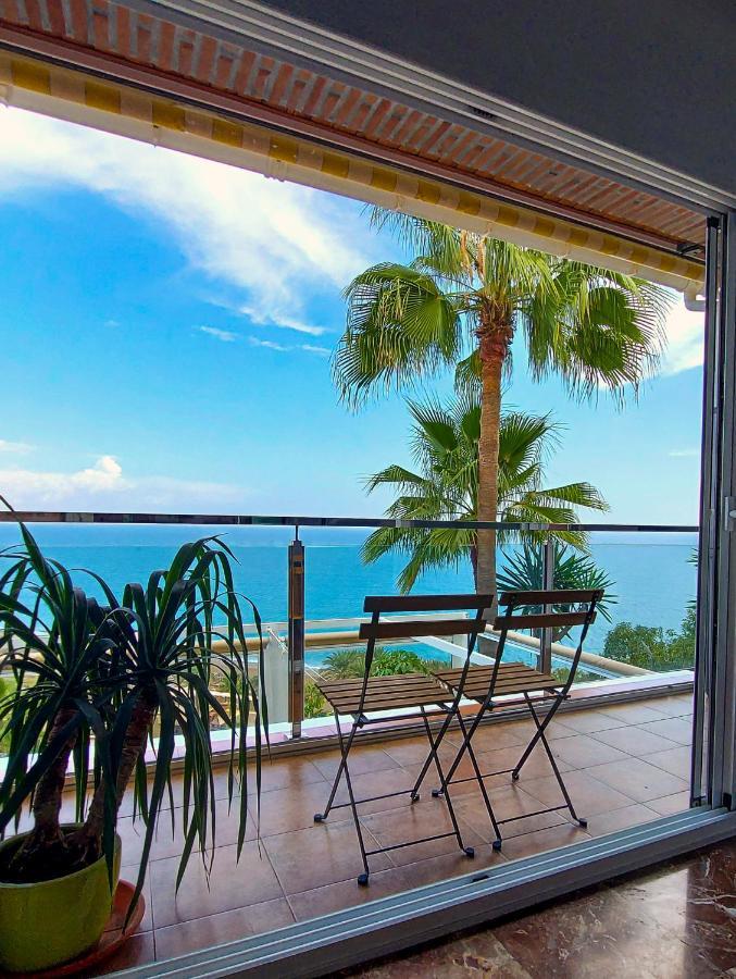 Apartamento Playa Centro Vistas Mar Torremolinos Luaran gambar
